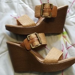 Womens woven wedge sandals